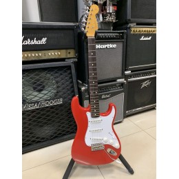 Fender Stratocaster ST-62 US электрогитара, цвет красный Torino Red, Япония 1999-2002 USED Fender Stratocaster ST-62 US электрогитара, цвет красный Torino Red, Япония 1999-2002 USED
